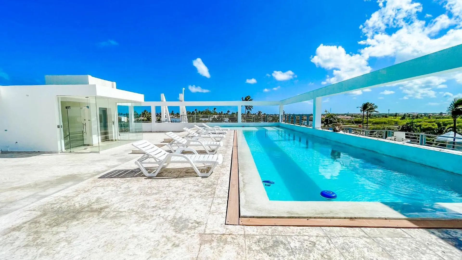 Deluxe Suites Studios Ducassi Sol Caribe Hotel Bavaro Wifi Parking Bbq Beach Club & Spa location